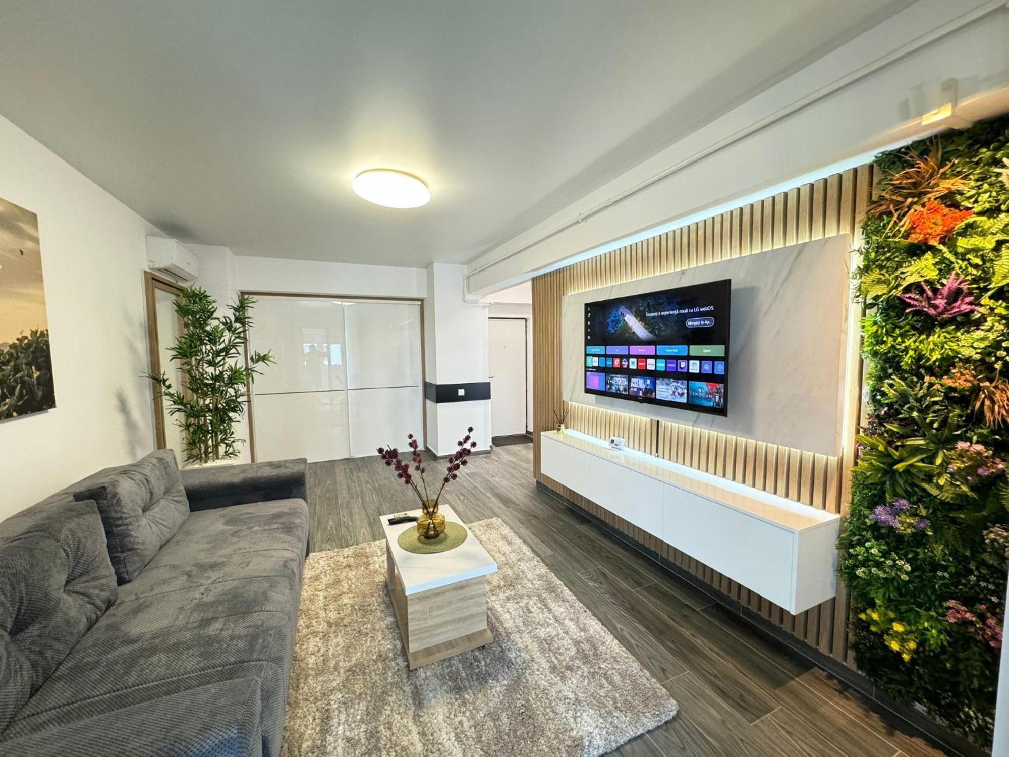 Luxury Glam Apartments Central Adress Bucuresti With Parking Buitenkant foto
