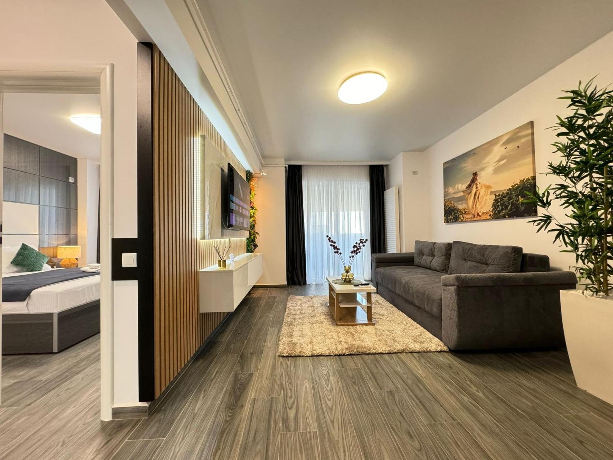 Luxury Glam Apartments Central Adress Bucuresti With Parking Buitenkant foto