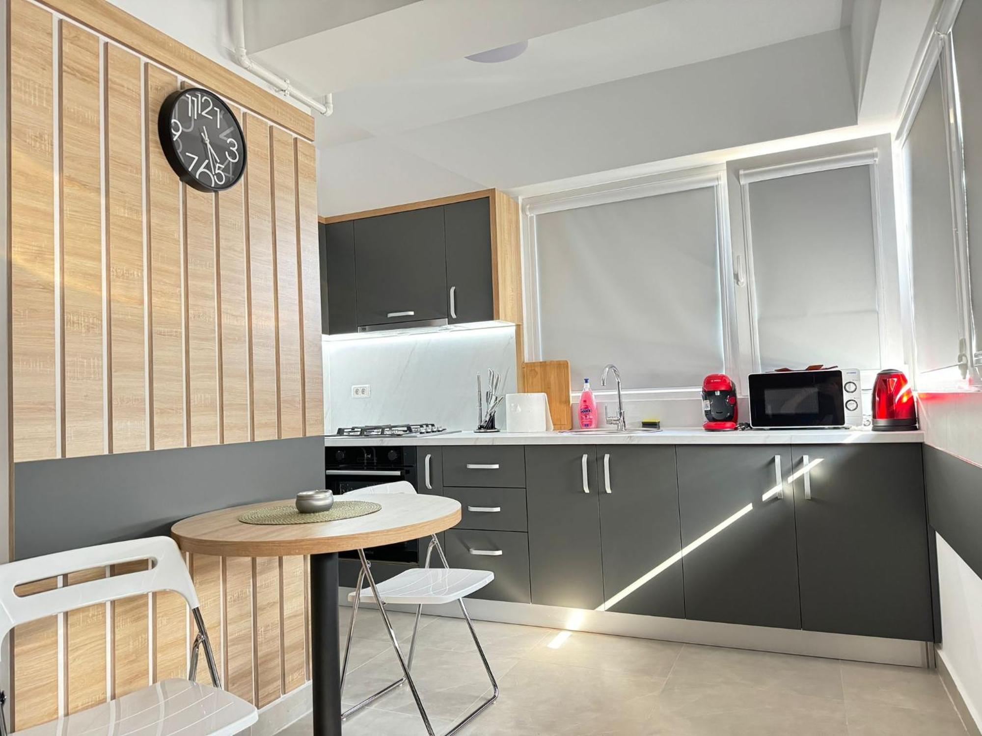 Luxury Glam Apartments Central Adress Bucuresti With Parking Buitenkant foto